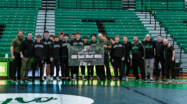 Dennis Earns 400th Dual Meet Coaching Win